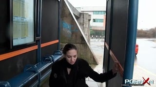 PORN XN Sexy babe Pissing in Public