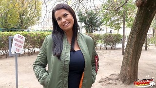 German Scout - Enorma hängande tuttar Girl Chloe Talk To Fuck On Street Casting