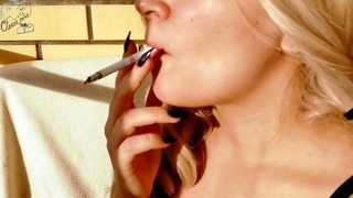 Horny teen smokes, make a blowjob and handjob