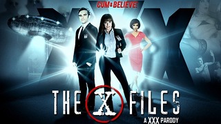 X Files A XXX parodialna imbir Penny Pax zostaje zerżnięta w szpitalu