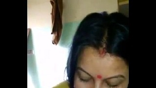 Desi indian бхабхи oral i anal wstawiania do cipki - IndianHiddenCams.com