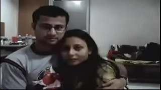 [xxxboss.com] Desi Lucky Couple Home Forcing