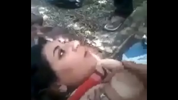 Arab gal fucking outdoor