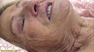 Une mamie chaude de 90 ans se fait défoncer le noyau dur