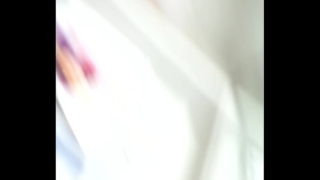 间谍小便