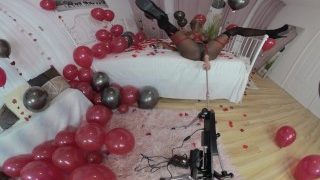 Zaawaadi VR Valentine com máquina de foder